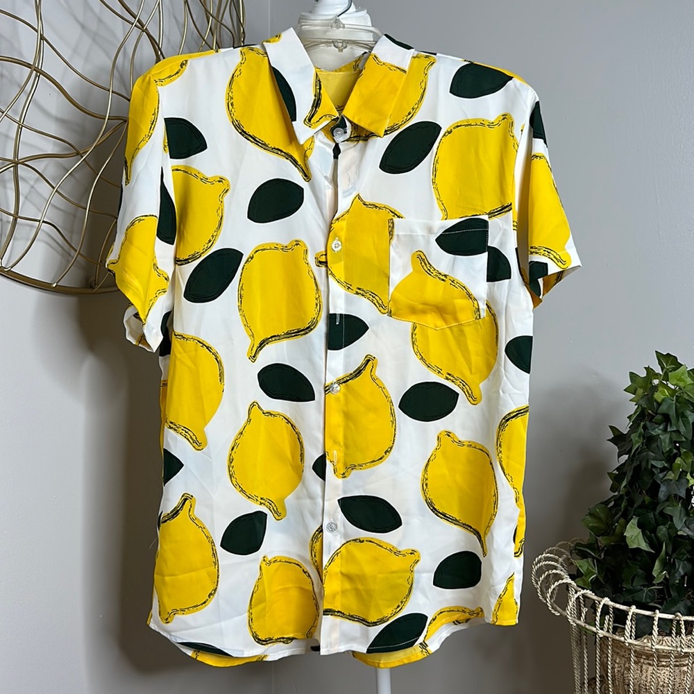 🆕NWOT Shein Mens Lemon & Lime Print Button Down Shirt, L